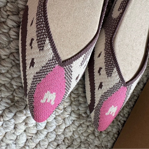 NEW In Box Rothy's The Point Moroccan Rose Limited Edition Size 9 Size EU 39 - Picture 4 of 9